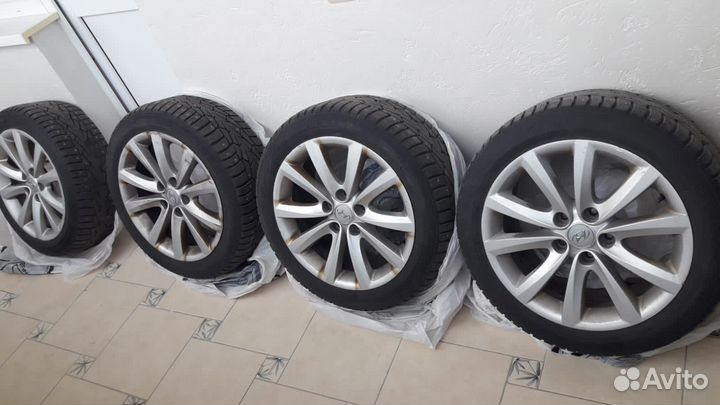 Колеса зимние Nokian Nordman 7 с дисками Hyundai