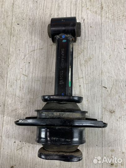 Опора двигателя двс Кронштейн Hyundai solaris 2