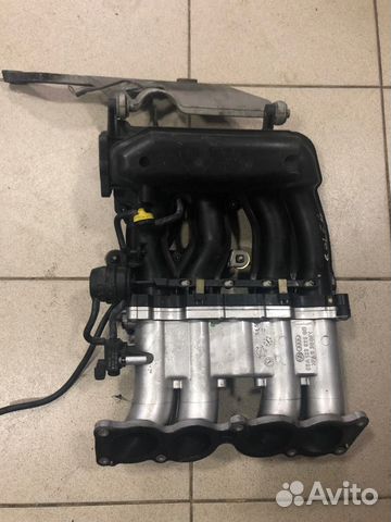 Коллектор впускной Volkswagen Golf 4 1J 1.8 1997