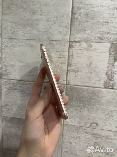 iPhone 6S, 32 ГБ