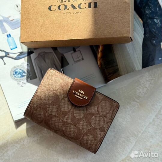 Новый женский кошелек coach