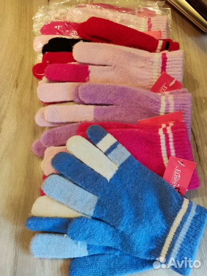 Перчатки женские новые