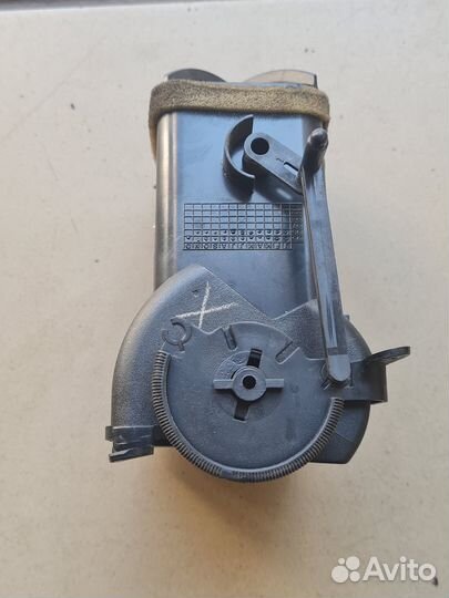 Дефлектор воздуховода nissan primera P11