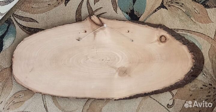 Панно декоративное на спиле ствола дерева