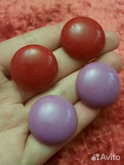 Серьги пуговицы крупные винтаж красные сиреневые