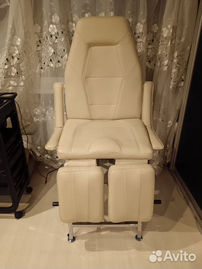 Педикюрное кресло