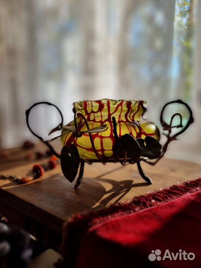 Ваза Вдова Летц Ирризированное Стекло