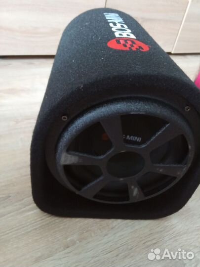 Активный сабвуфер