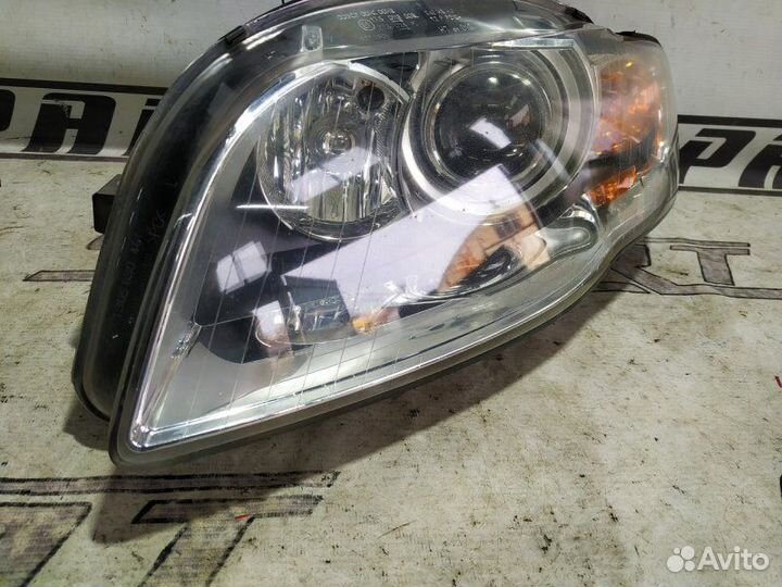 Фары Audi A4 B7 2.0 BWE 2007