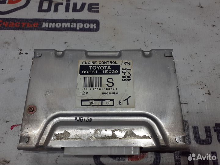 Toyota Sprinter AE110 блок управления двс