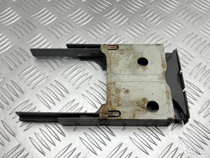 Подстаканник Volkswagen Bora A4