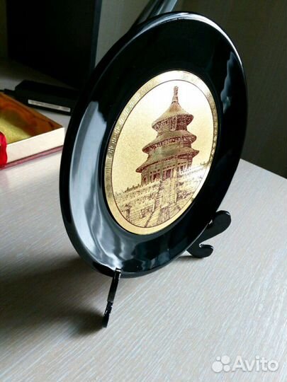 Тарелка декоративная