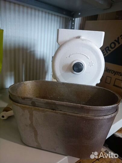 Мельница для зерна бу