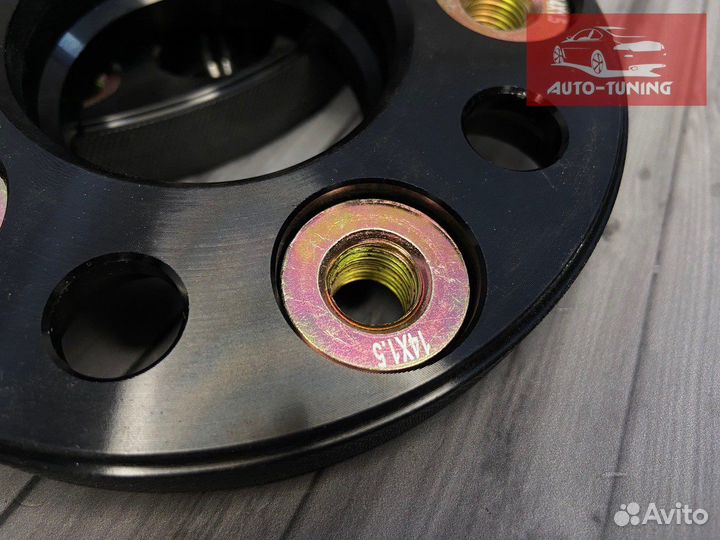 Колесные проставки на Mercedes Мерседес 221