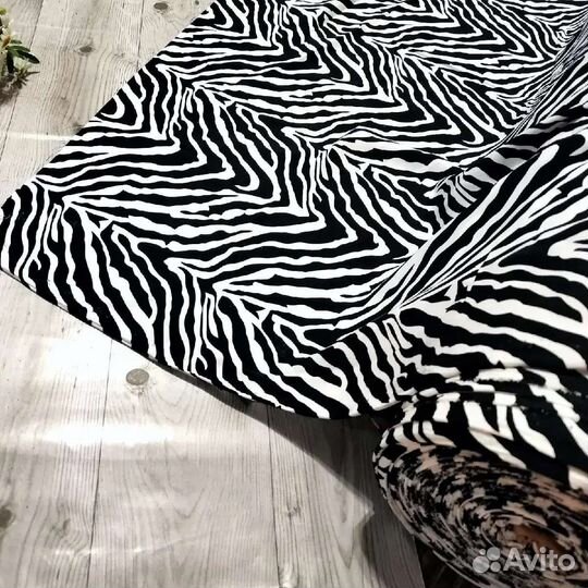 Отрез ткани вискоза