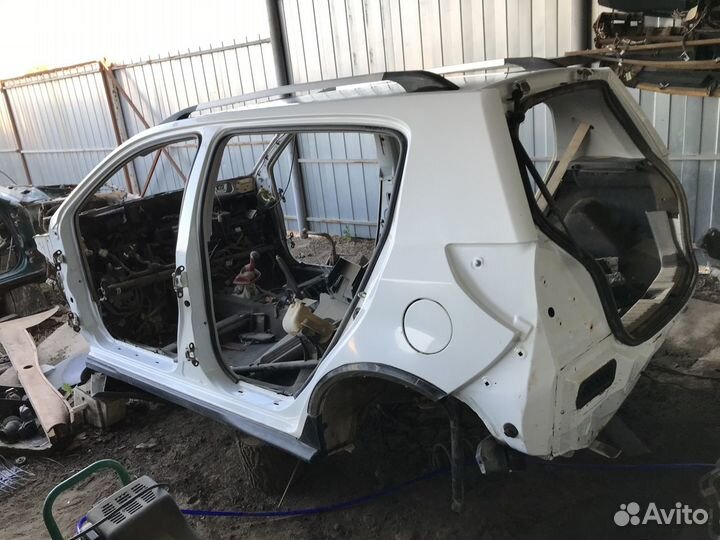 Заднее левое крыло джили мк кросс в наличие