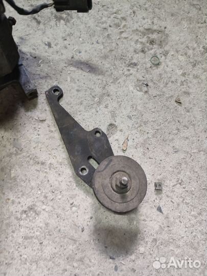 Компрессор для рефрижератора под ремонт