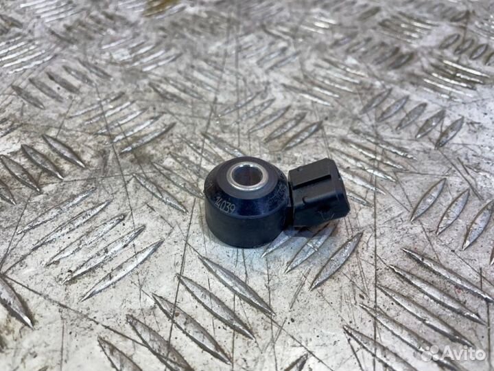 Датчик детонации Bmw 7 Series F01 N63В44 4.4L V-8