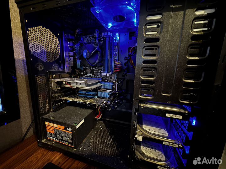 Настольный компьютер