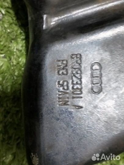 Петли капота Audi Q5 I 8R cdnc 2011