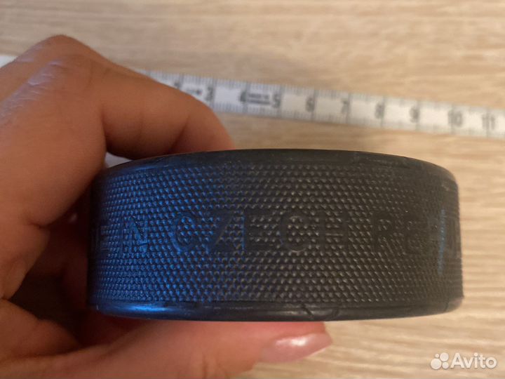 Шайба хоккейная