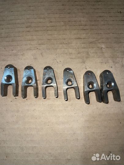 Вилка прижимная форсунок Mercedes 3.0cdi om642