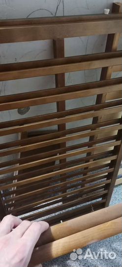 Детская кроватка-маятник