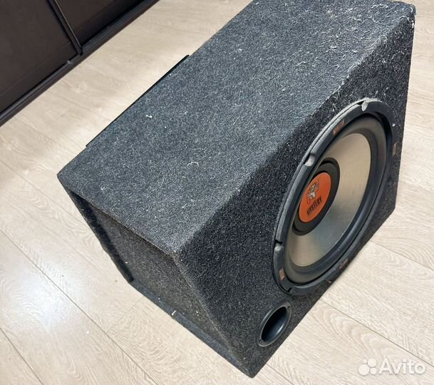 Сабвуфер с усилителем