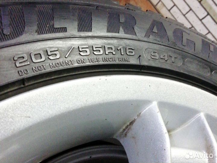 R16 Goodyear Ultragrip Ice Arctic 205/55, PCD 5x120 DIA 74.1