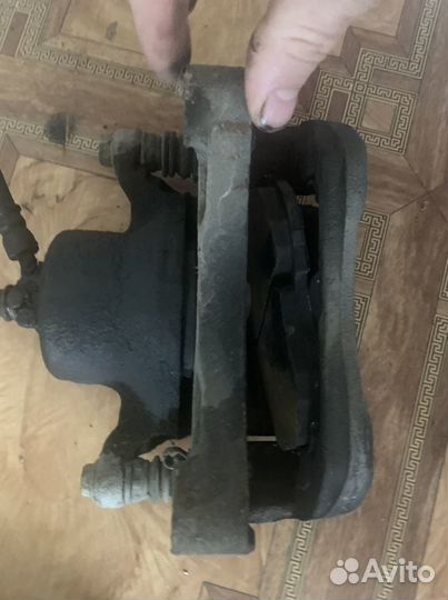 Суппорт тормозной передний nissan teana J31