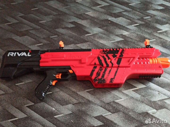 Бластер nerf