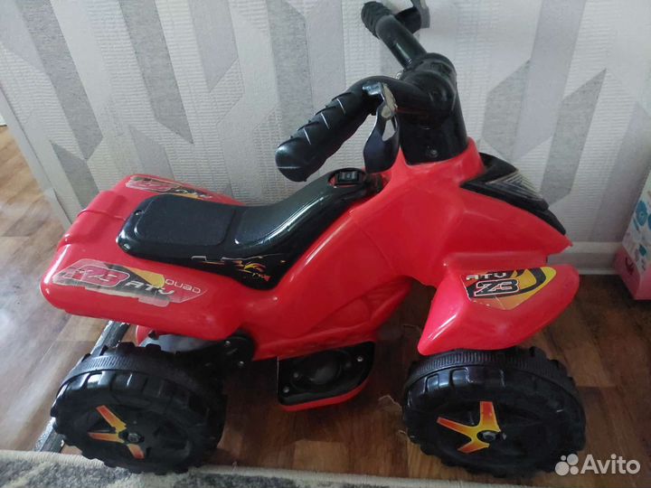 Детский квадроцикл