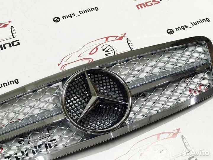 Решетка Mercedes С63 W203 полностью хром