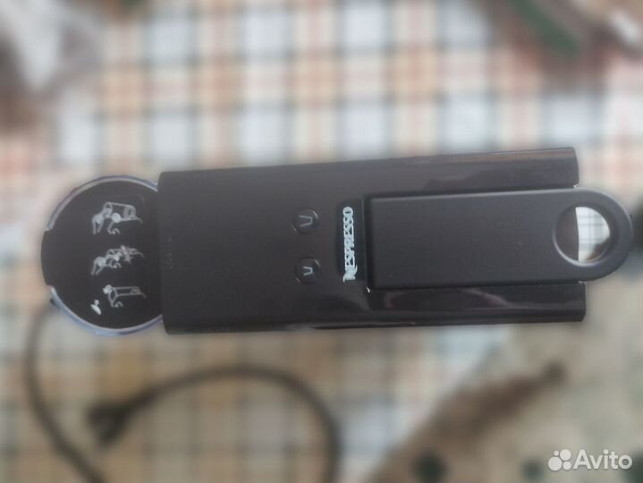 Кофемашина капсульная Nespresso Essenza Mini C30 B