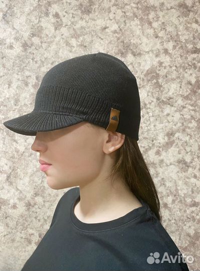 Шапочка с козырьком Adidas оригинал новая