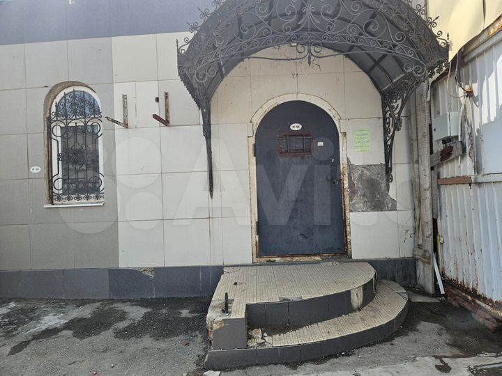 Свободного назначения, 100 м²