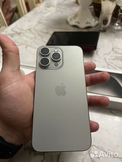 iPhone 15 Pro Max, 256 ГБ