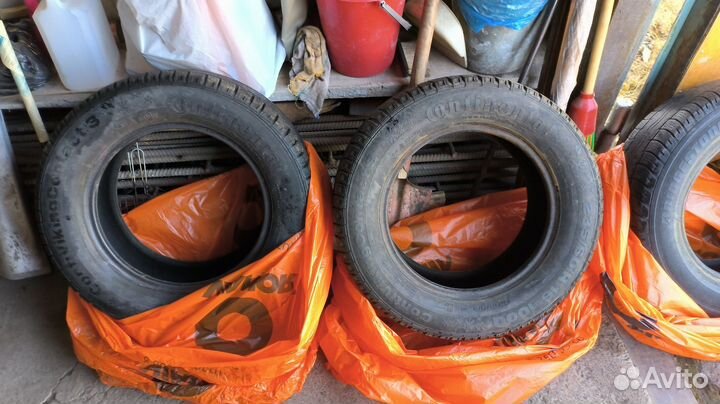 Continental ContiIceContact 235/60 R16