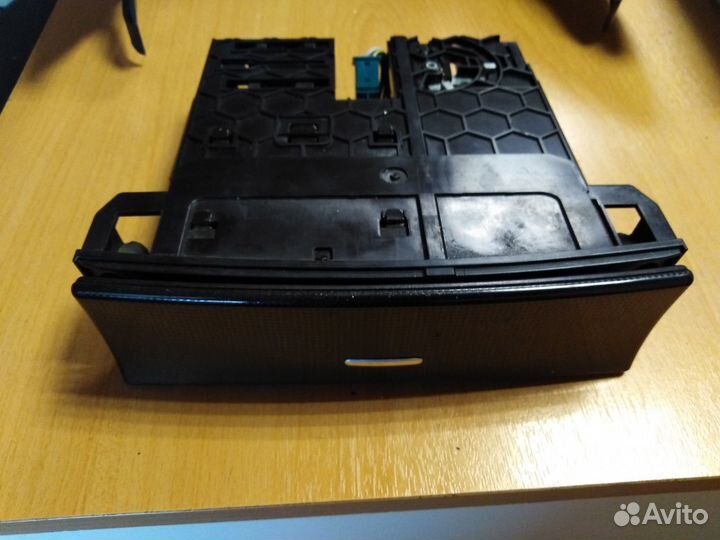 Пепельница Mercedes ML W164 GL 2005-2011