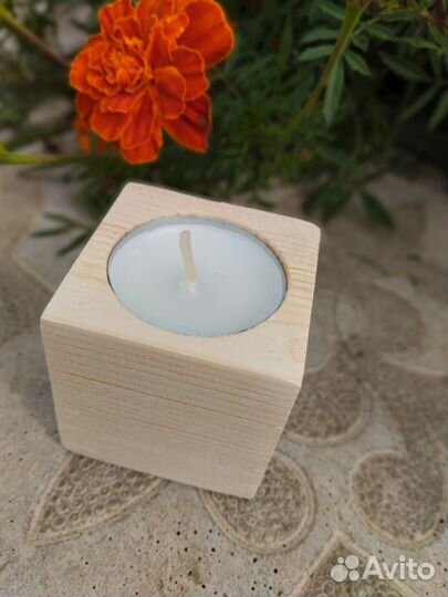 Подсвечник деревянный
