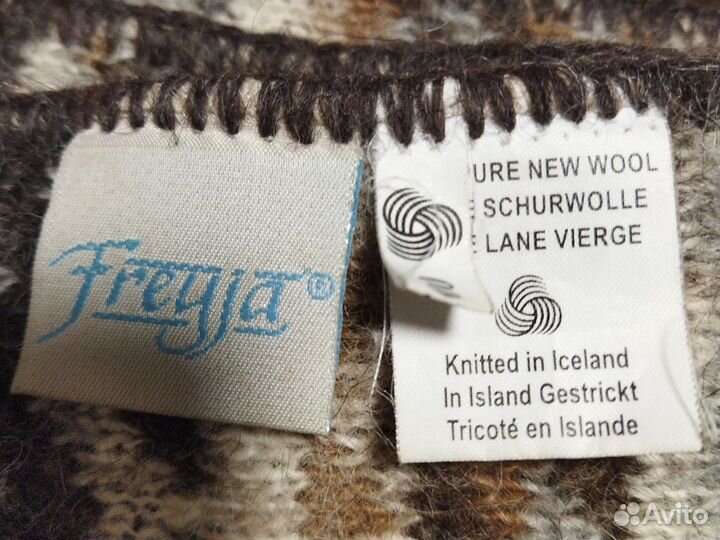 Комплект шапка, шарф и варежки. Бронь