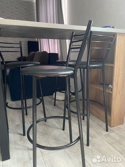 Барные стулья