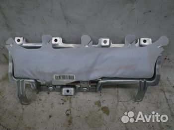 Подушка безопасности колен водителя Mercedes C216 CL