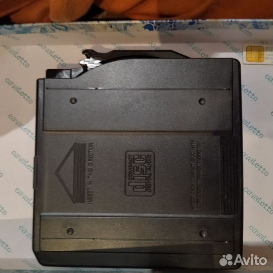 CD-магазин на 6 дисков для автомагнитолы