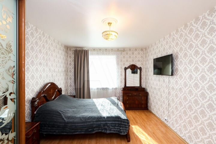 3-к. квартира, 121 м², 3/5 эт.