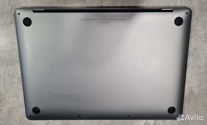 Ноутбук Apple MacBook Pro 13, M2, 256 гб