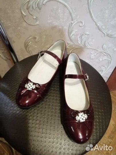 Туфли детские 36 размер новые