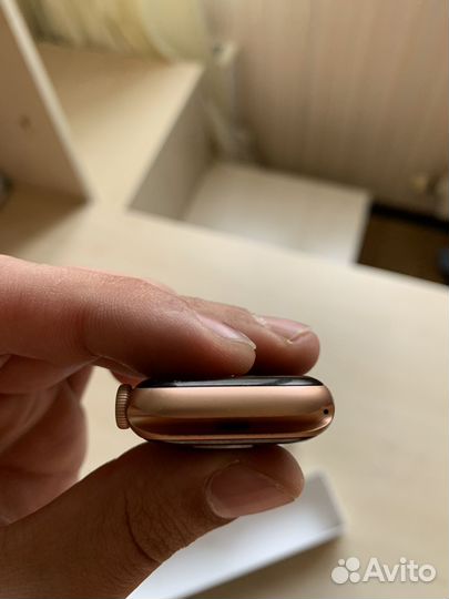 Часы apple watch 4 40 mm