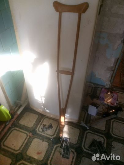 Костыль деревянный