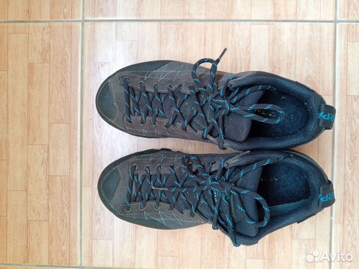 Треккинговые ботинки женские Scarpa Zodiac Gtx